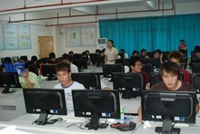 深圳大學(xué)廣州現(xiàn)代學(xué)院教學(xué)中心 計(jì)算機(jī)技術(shù)培訓(xùn)的卓越平臺(tái)