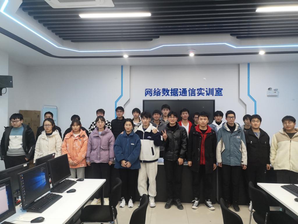 培養ICT工程師，基地建設向縱深推進——我校華為HCIA-Datacom認證培訓考試圓滿結束